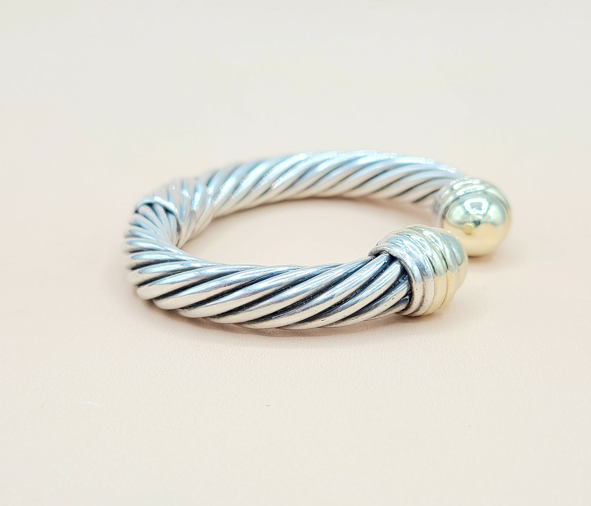 David Yurman 10mm Gold Dome Cable Bracelet | Certified Pre-Owned  AYW Luxury #