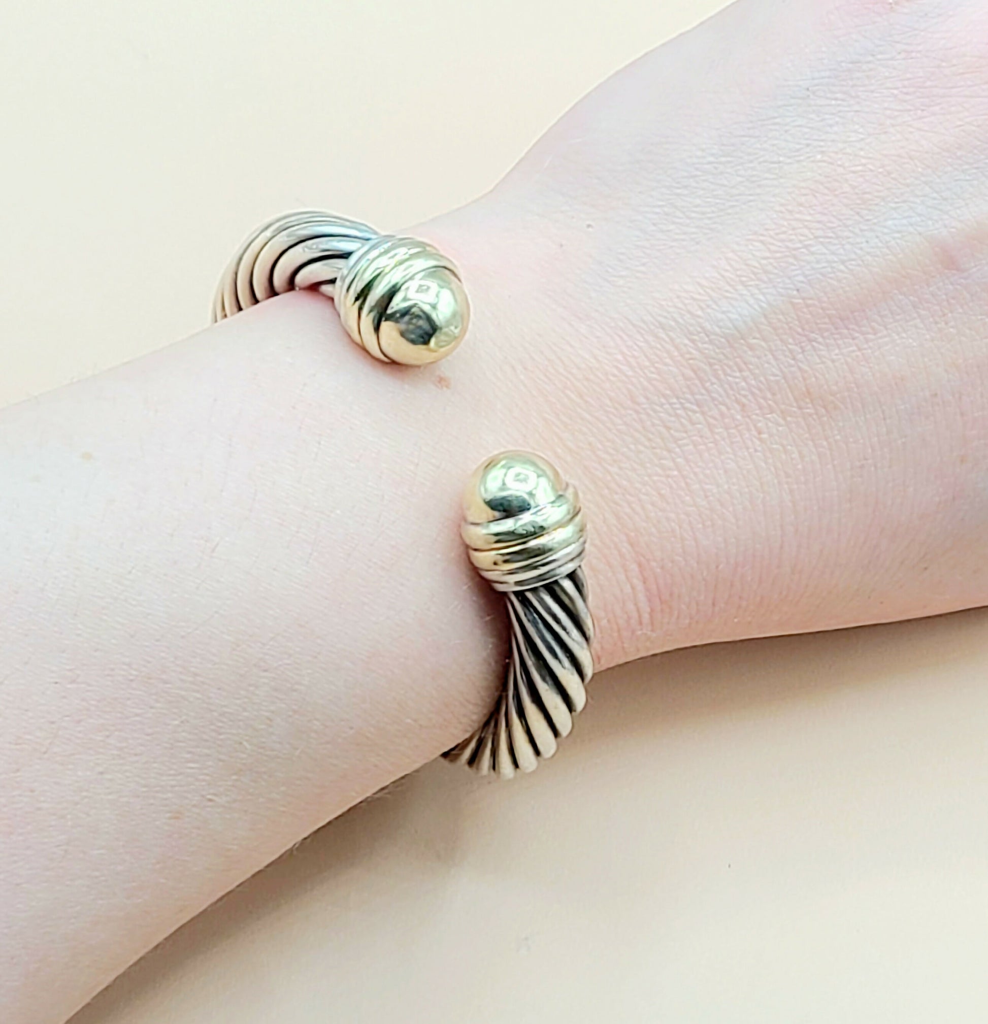 David Yurman 10mm Gold Dome Cable Bracelet | Certified Pre-Owned  AYW Luxury #