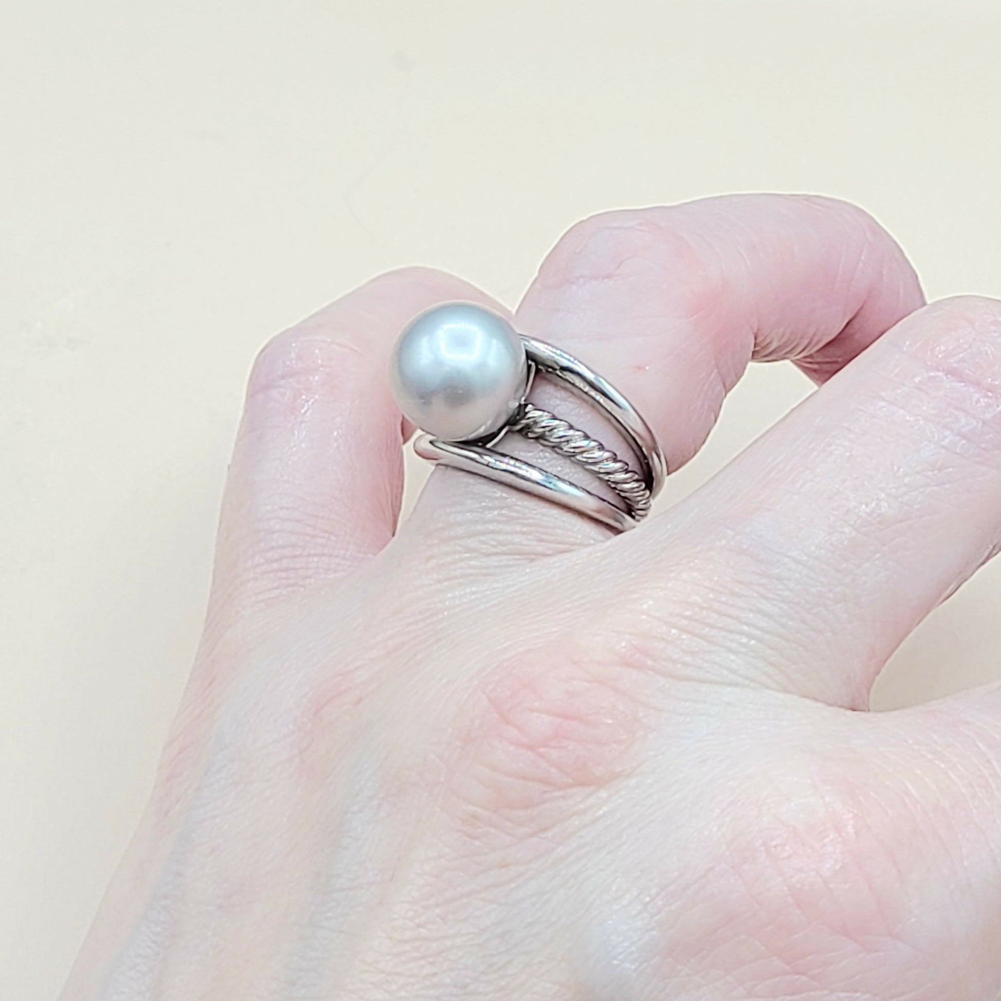 David Yurman Gray Tahitian Pearl Ring 18K White Gold | Certified  AYW Luxury #