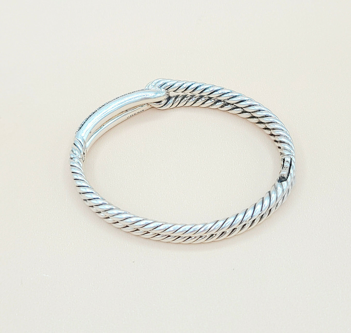    David Yurman Labyrinth Single Loop Diamond Bracelet