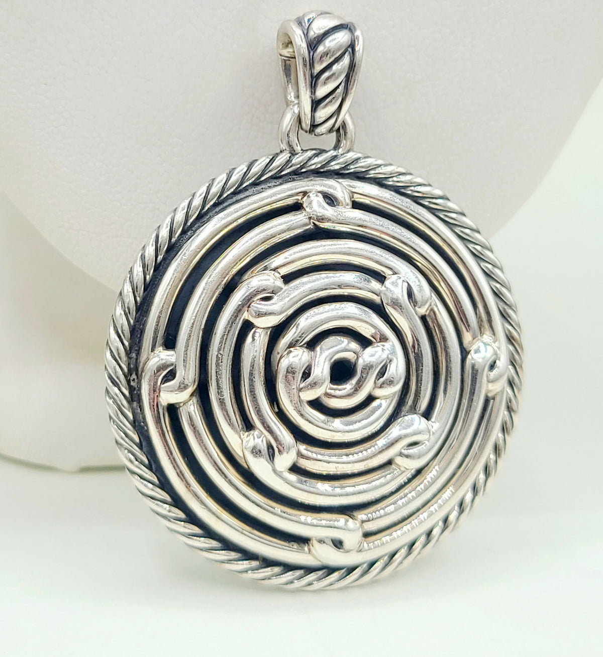  David Yurman-Large Disk Labyrinth-Pendant-Enhancer-