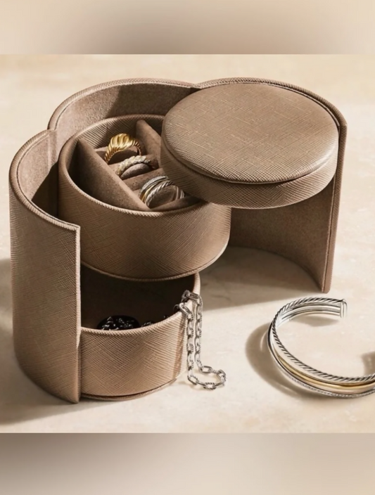 David Yurman Leather Round Jewelry Organizer Tan 2025 Limited Edition 3.5"
