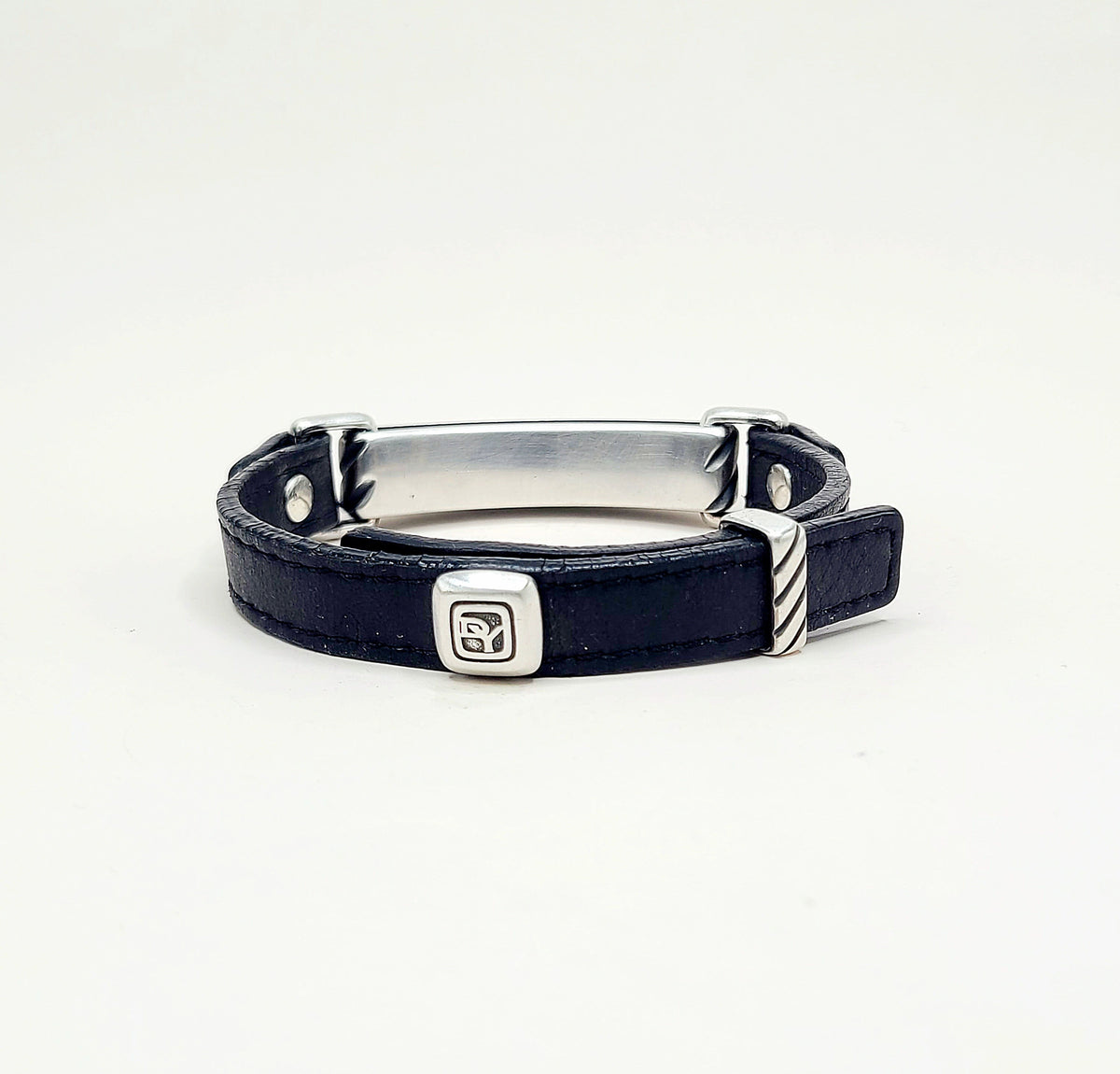 David Yurman Modern Cable Leather ID Bracelet Sterling Silver Black Leather 10.5mm Medium