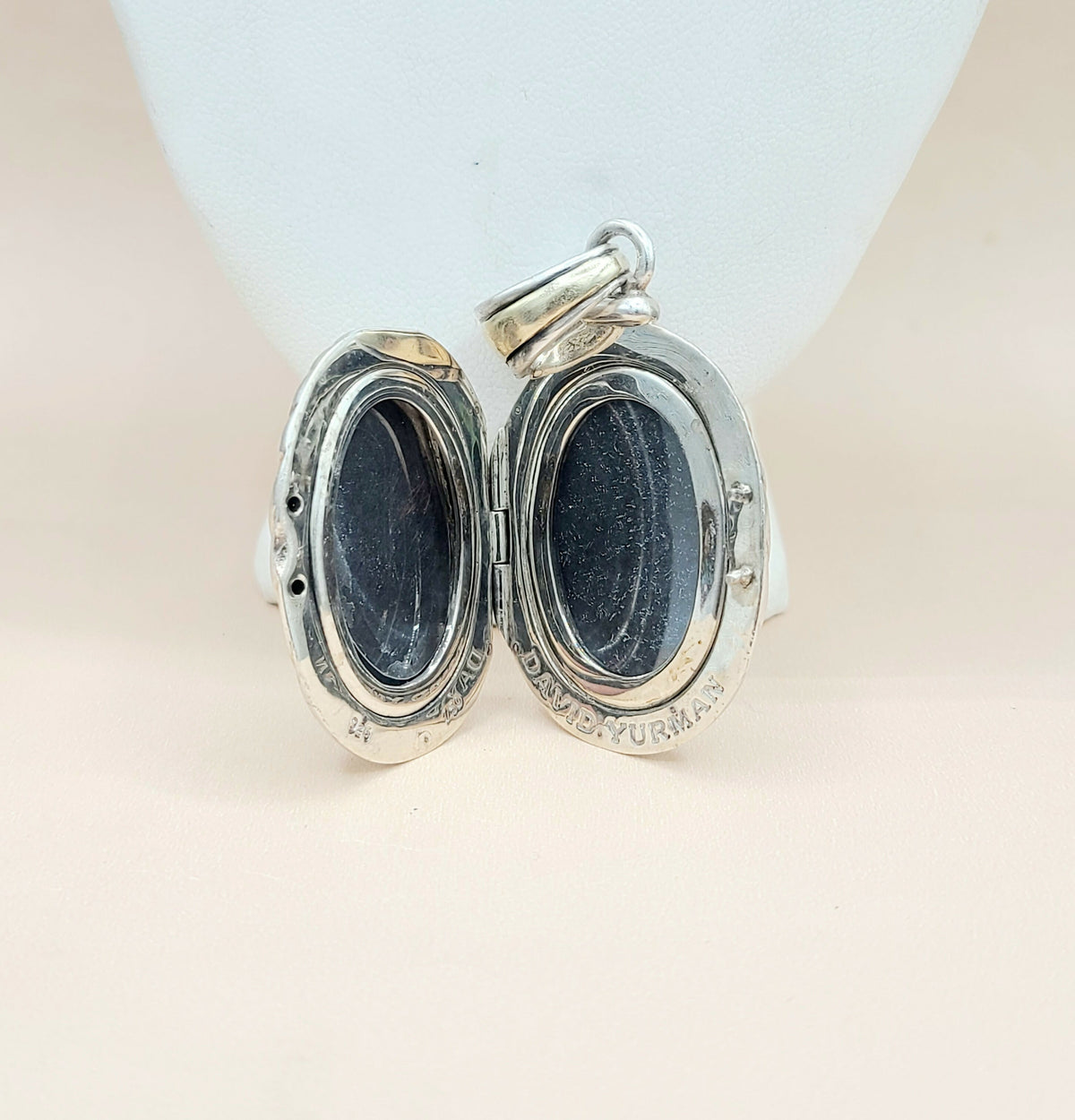  David Yurman-Oversized Sculpted Locket-Silver & 18k