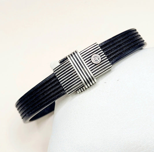 David Yurman Royal Cord ID Bracelet Black Leather Sterling Silver 11.5mm Medium