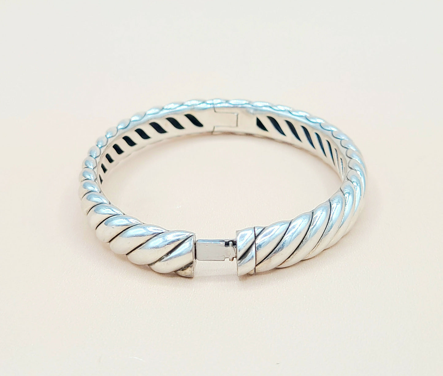   David-Yurman-Sculpted-Cable Bangle-Bracelet , 10mm