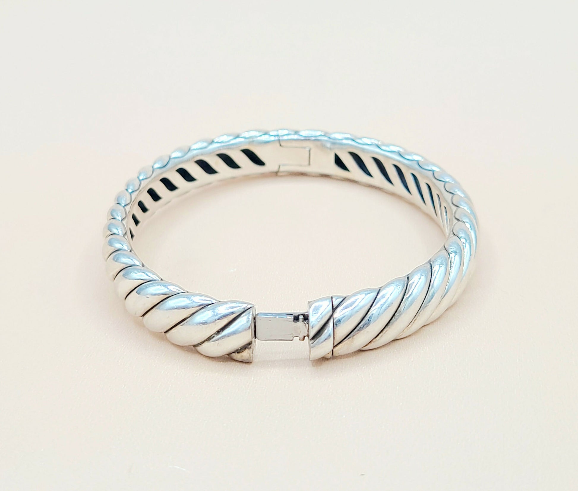    David-Yurman-Sculpted-Cable Bangle-Bracelet , 10mm