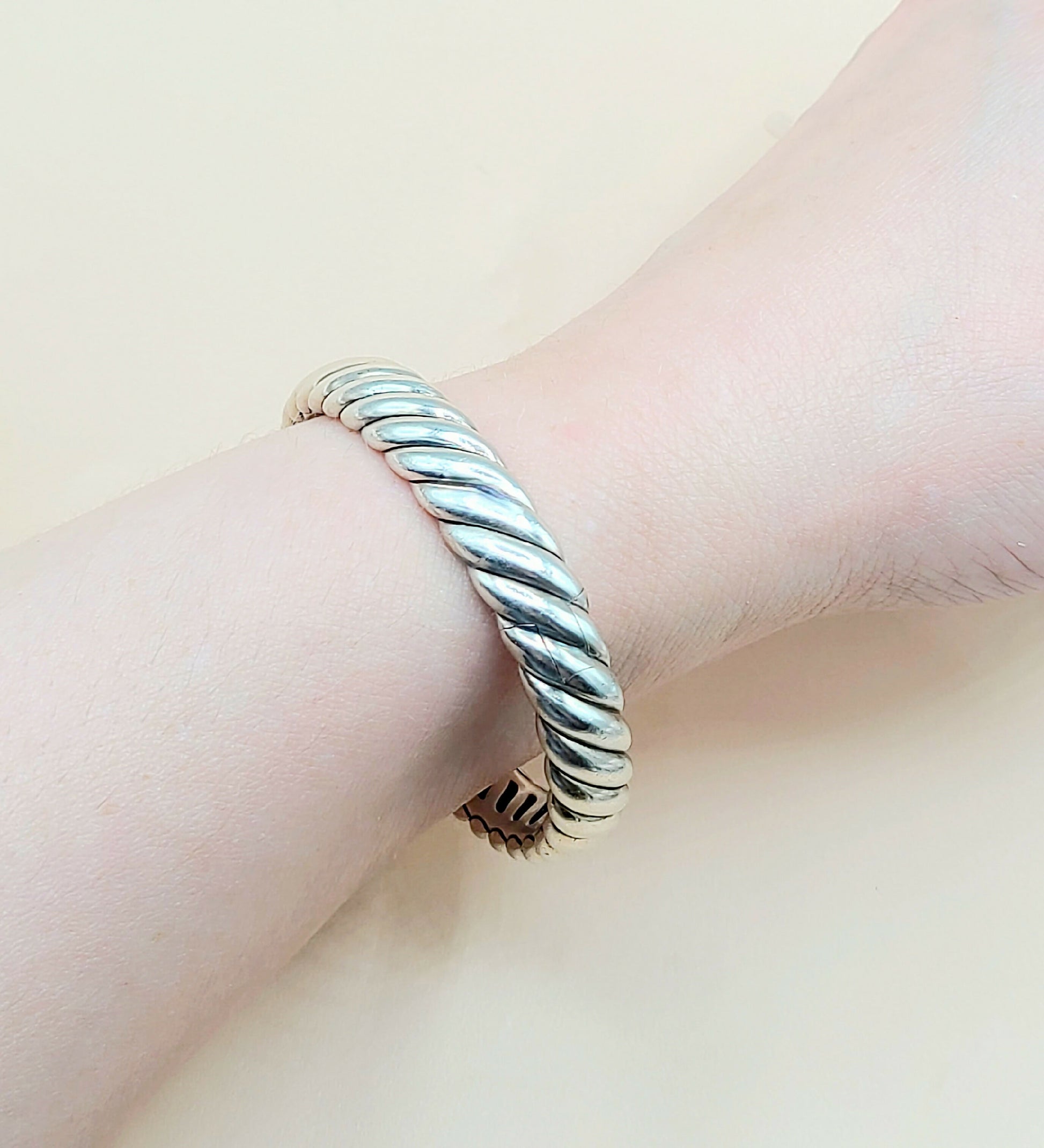    David-Yurman-Sculpted-Cable Bangle-Bracelet , 10mm