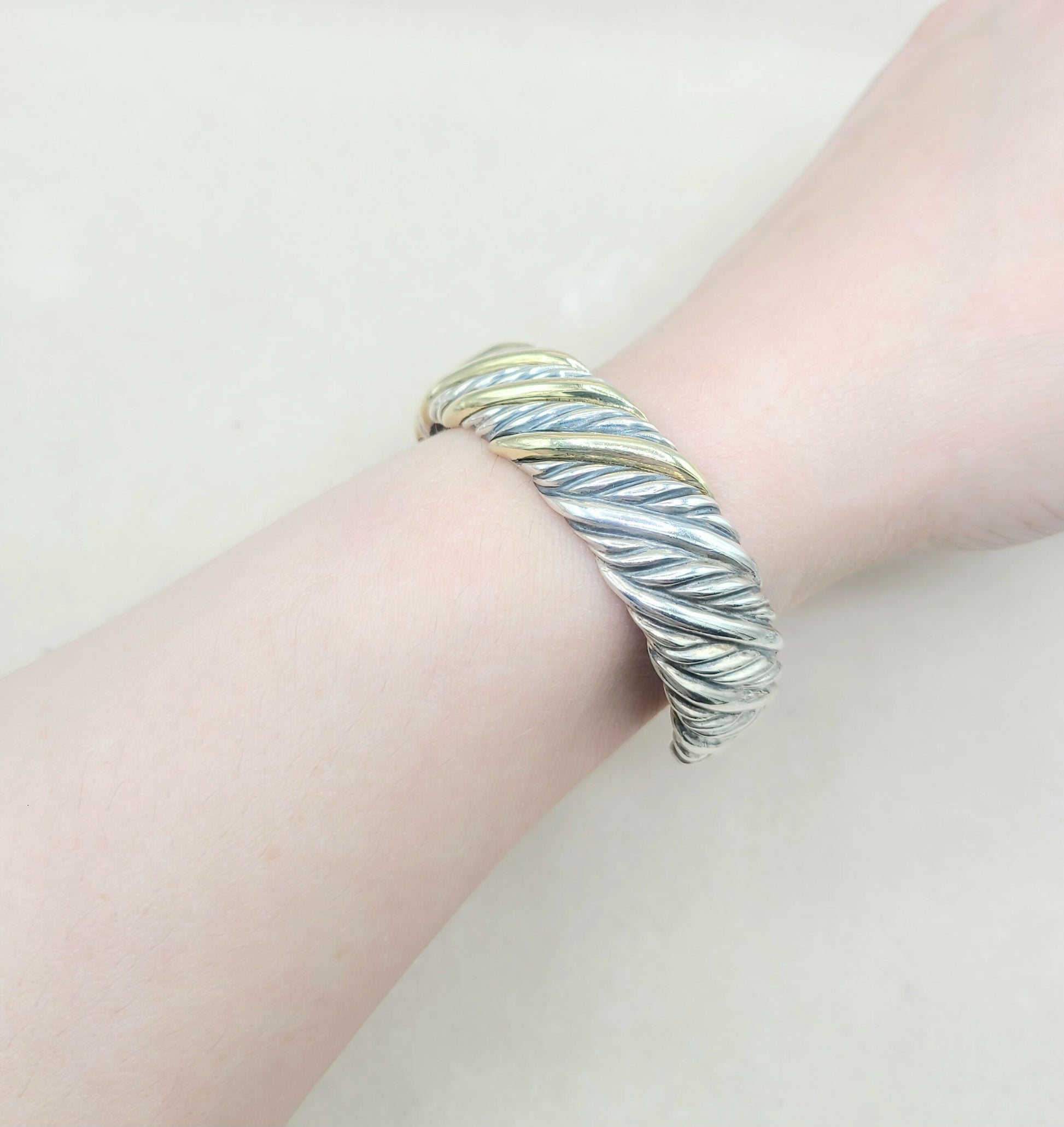 David Yurman Sculpted Cable Bracelet Silver & Gold | Certified  AYW Luxury #