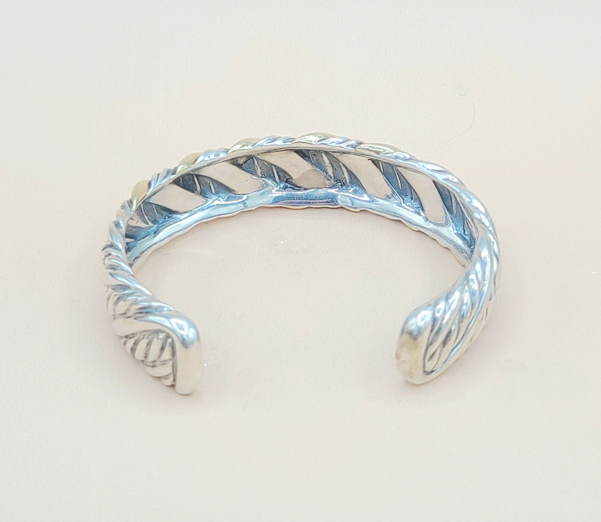 David Yurman Sculpted Cable Bracelet Silver & Gold | Certified  AYW Luxury #