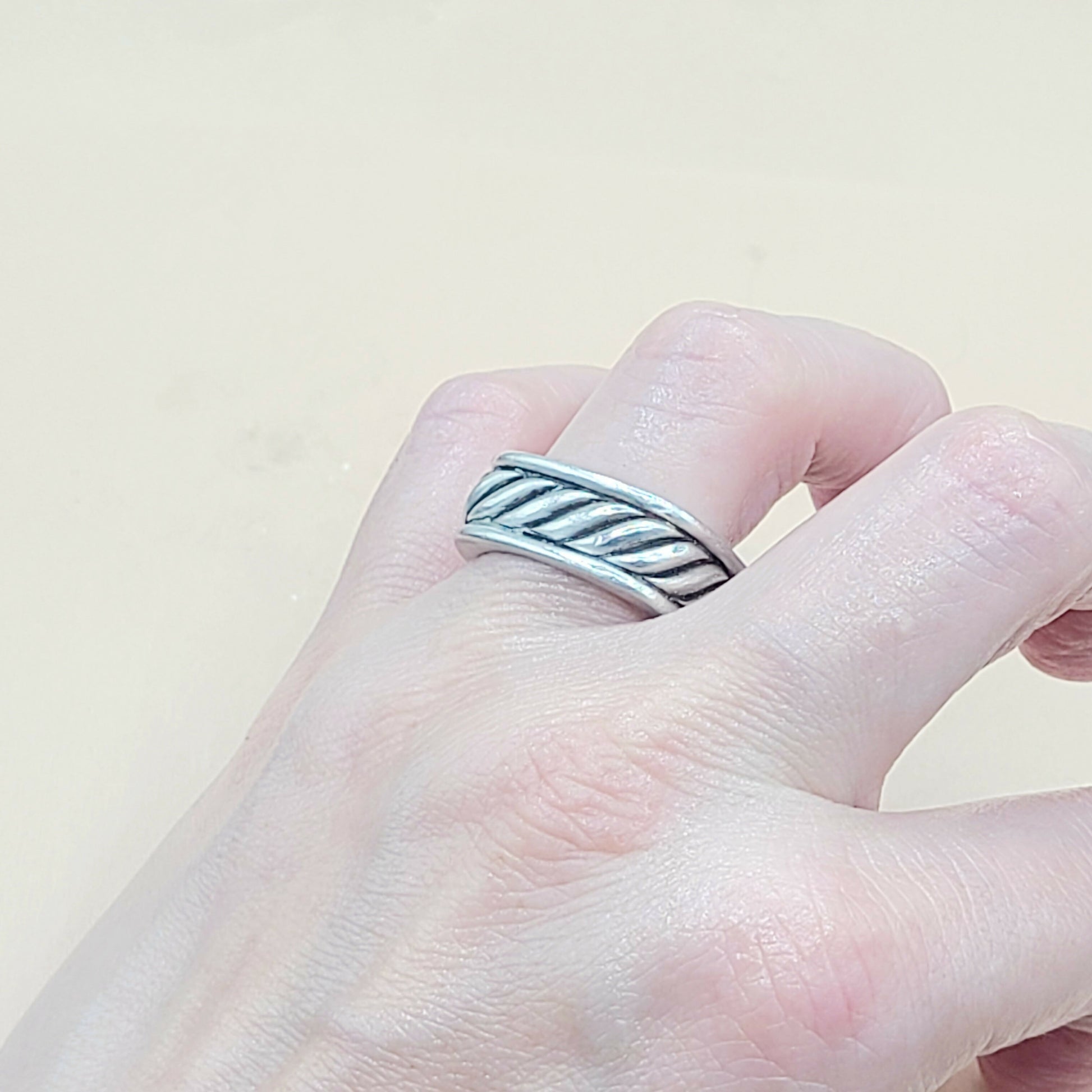 David Yurman Sculpted Cable Square Band Ring  AYW Luxury #
