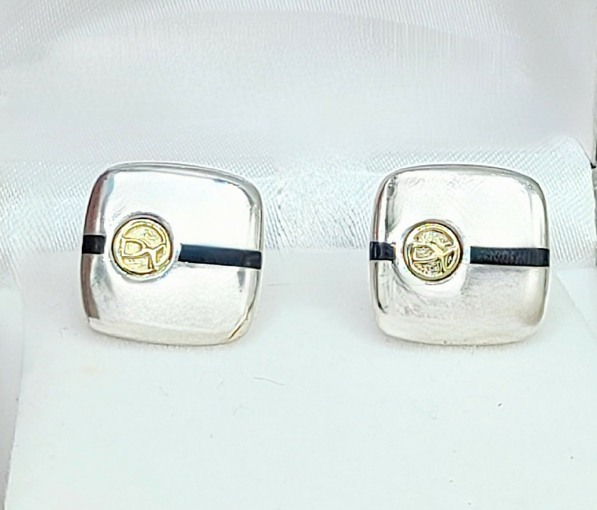 David Yurman Signature Enamel Logo Cufflinks    #