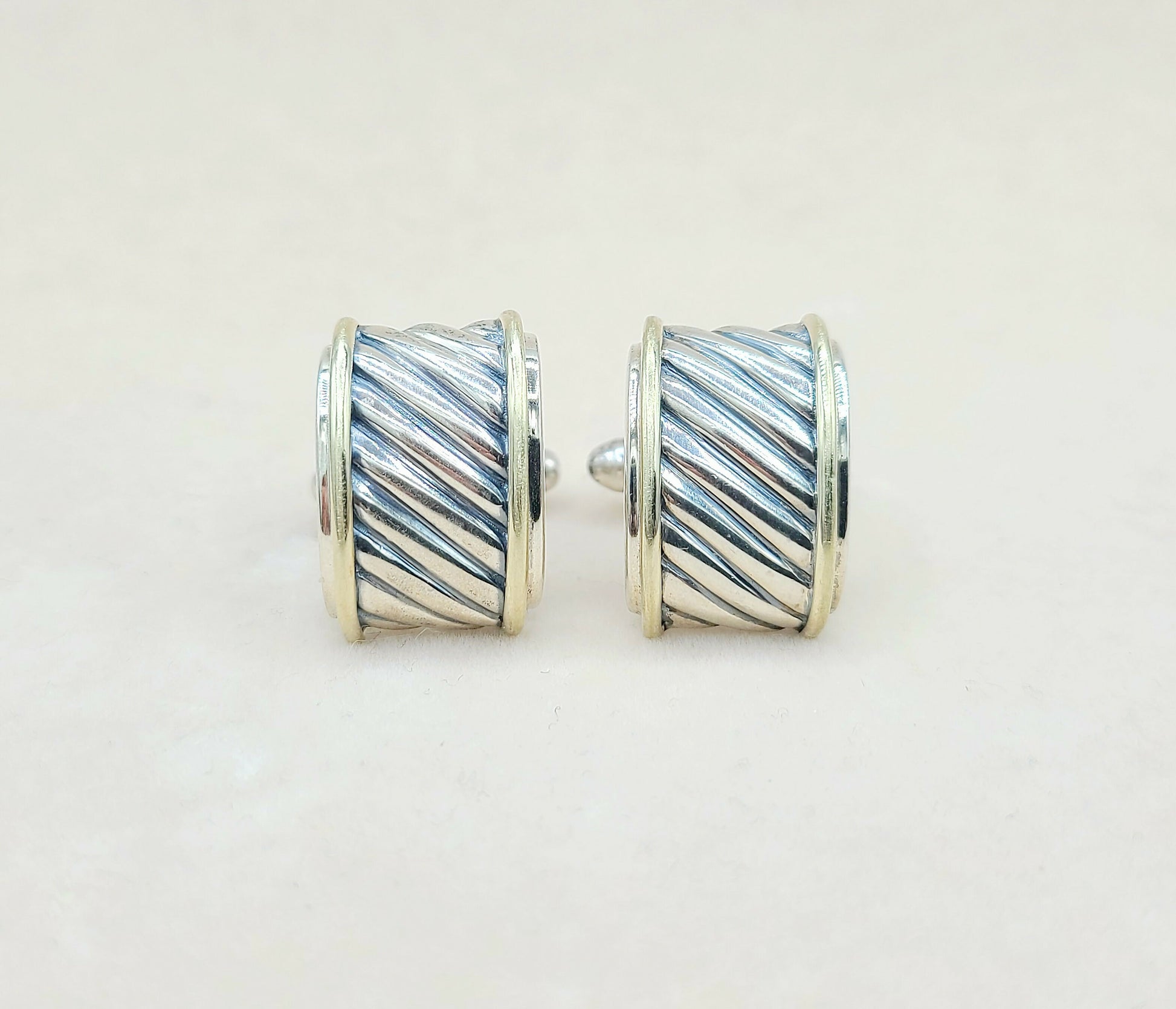 David Yurman Silver Thoroughbred Cable Cufflinks | Certified Pre-Owned  AYW Luxury #