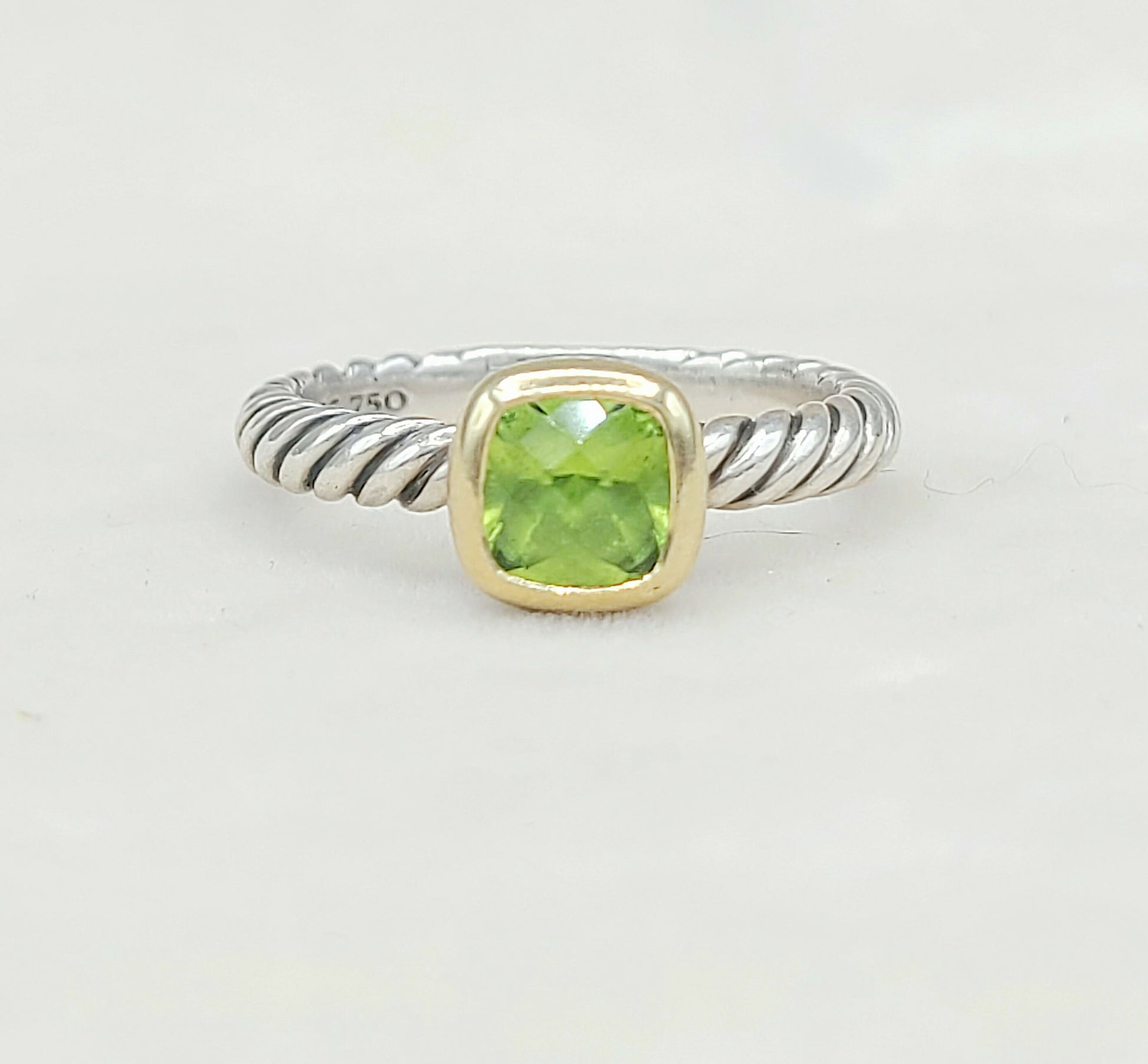 David Yurman Stackable Ring With Peridot And Gold