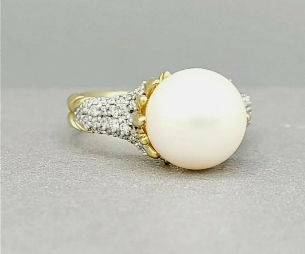 David Yurman Starburst Pearl Ring With Diamonds in 18k Gold 