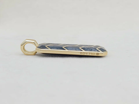 hallmark of David Yurman Streamline Ingot Amulet With Forged Carbon in 18k Gold, 43mm