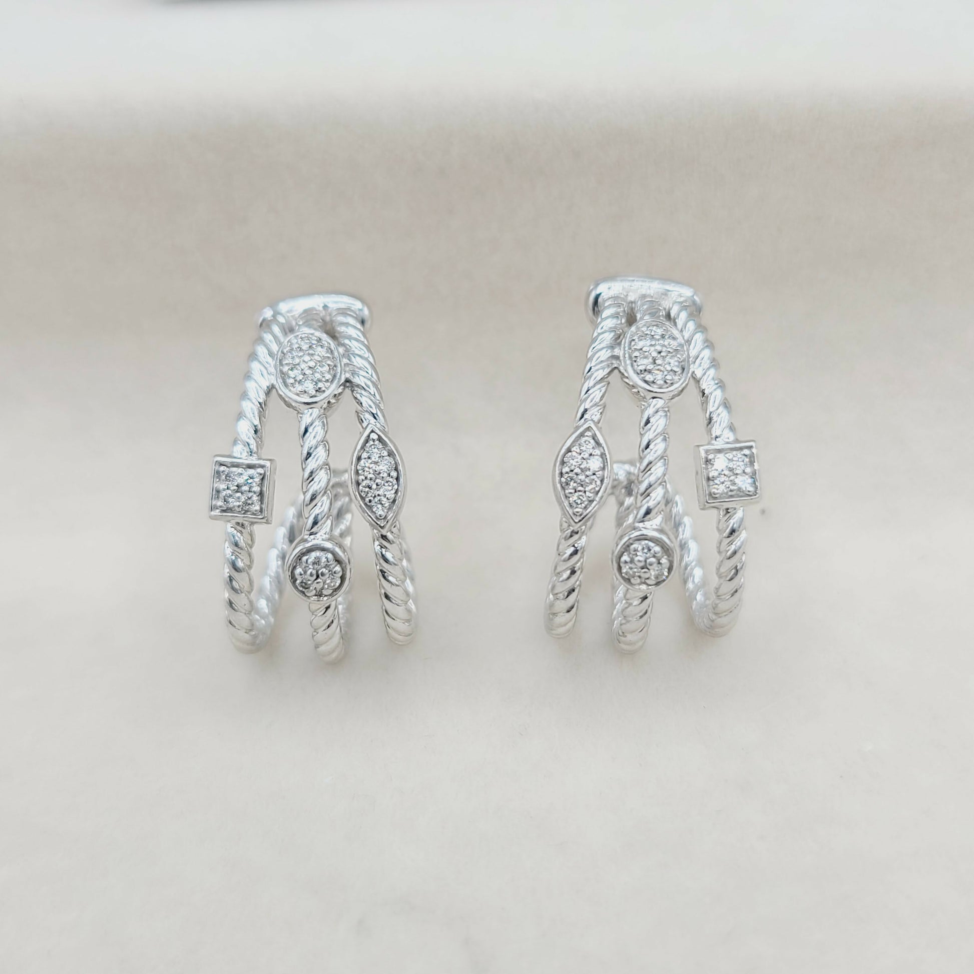 David Yurman Three Row Confetti Earrings With Diamonds