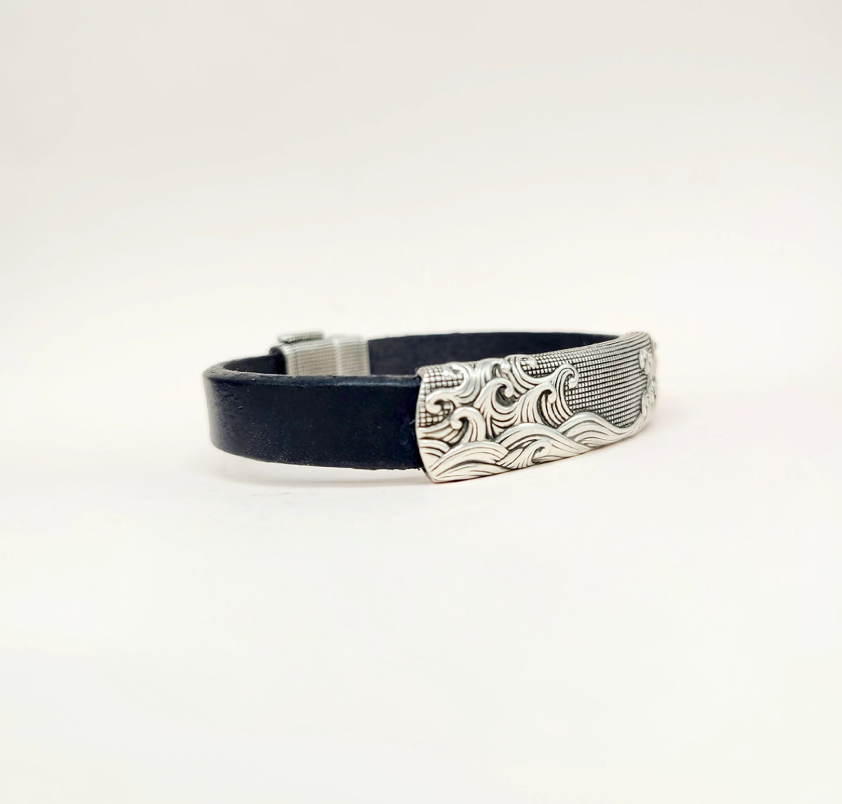 David Yurman Waves ID Bracelet Black Leather Sterling Silver 11.5mm Large