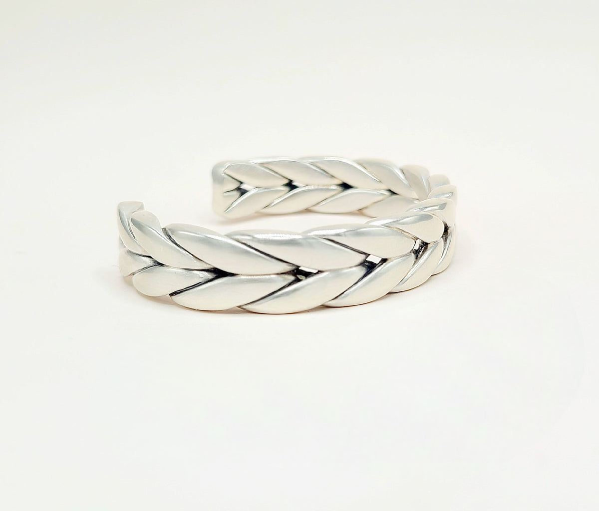 David Yurman Wide Chevron Cuff Bracelet Sterling Silver 12.5mm Small