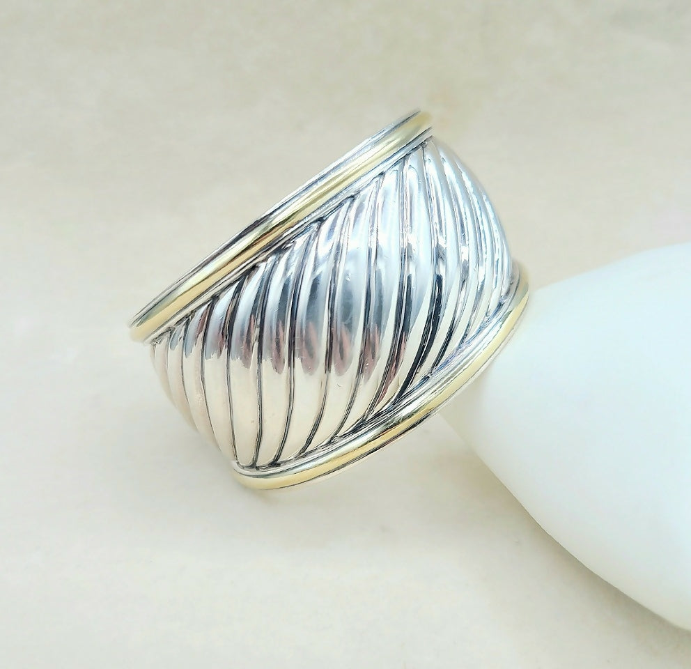 David Yurman Wide Sculpted Thoroughbred Cuff Bracelet | Certified  AYW Luxury #