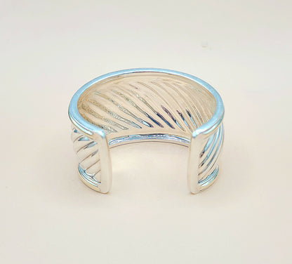 David Yurman Wide Sculpted Thoroughbred Cuff Bracelet | Certified  AYW Luxury #
