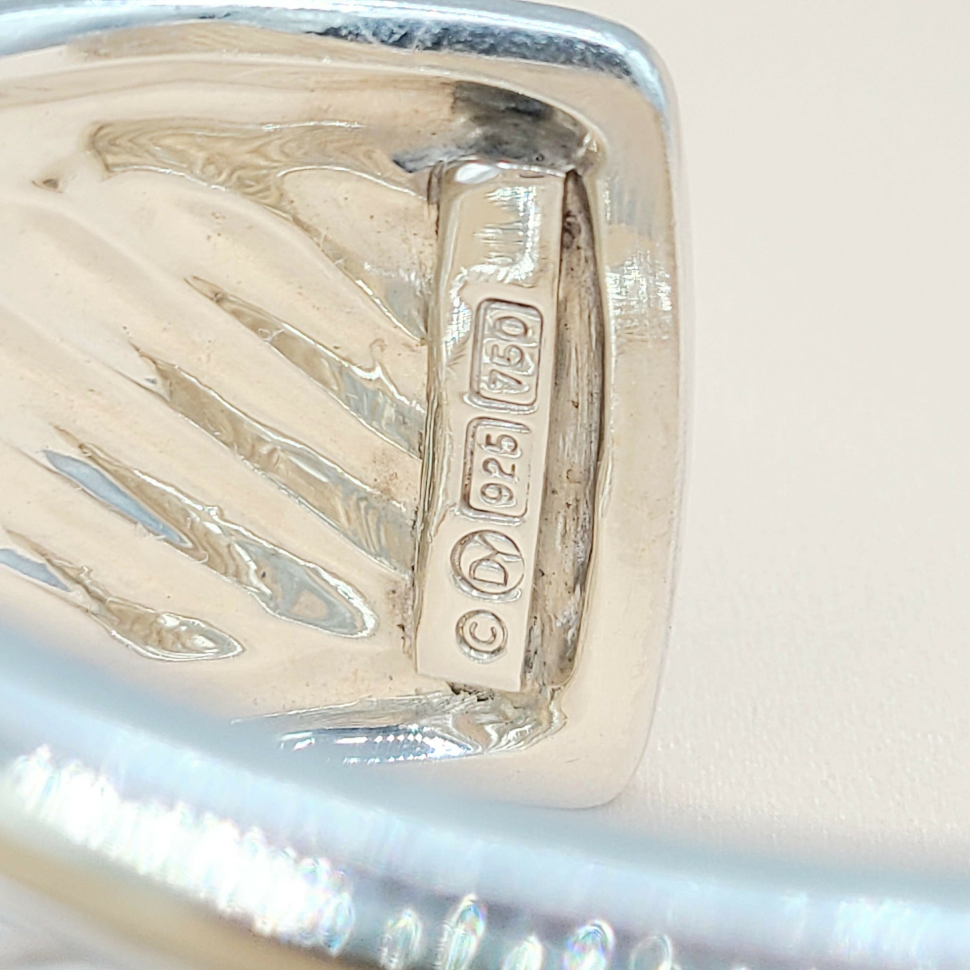 David Yurman Wide Sculpted Thoroughbred Cuff Bracelet | Certified  AYW Luxury #