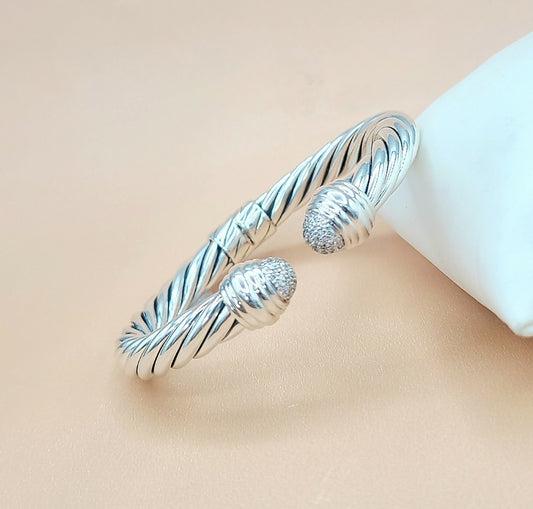 David yurman 8.5mm Pave Tip With Diamonds Bracelet