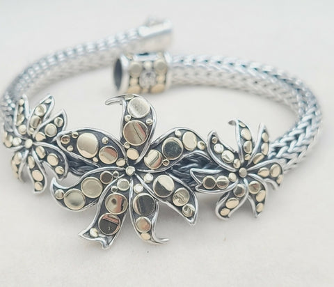 John Hardy Dot Ayu Frangipani Flower Bracelet With Gold