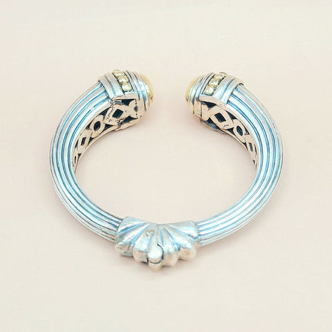  Lagos-Caviar-Large Gold Dome Cuff-Bracelet