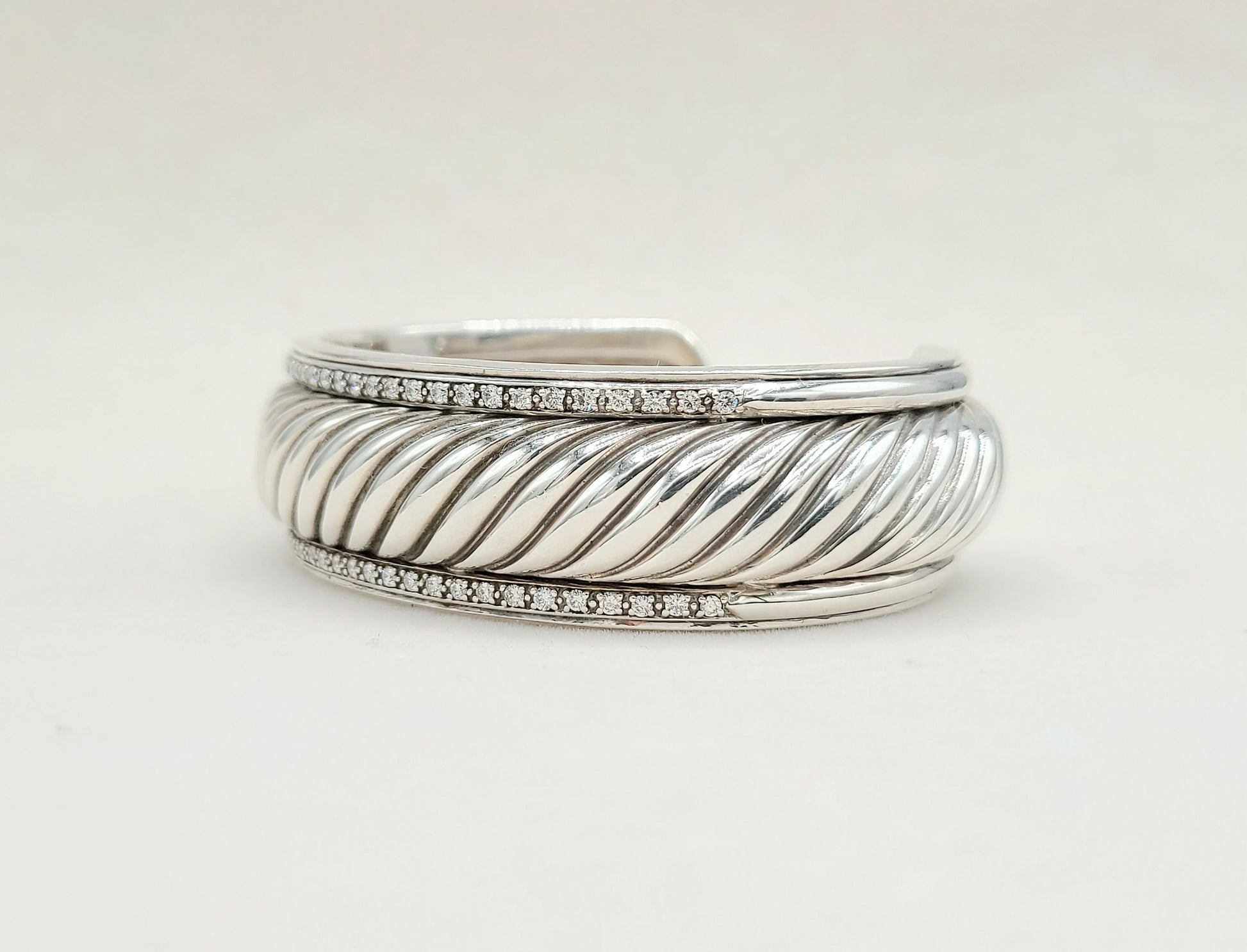 David Yurman Sculpted Thoroughbred Diamond Bracelet | Certified   AYW Luxury #